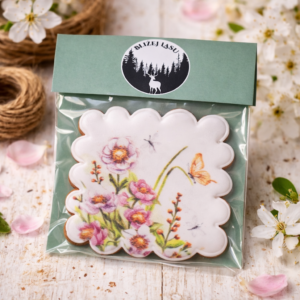 ręcznie robiony piernik wiosenny z motylem dekorowany lukrem