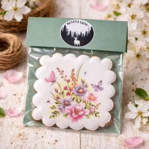 ręcznie robiony piernik kwiatowa łąka z motylami dekorowany lukrem